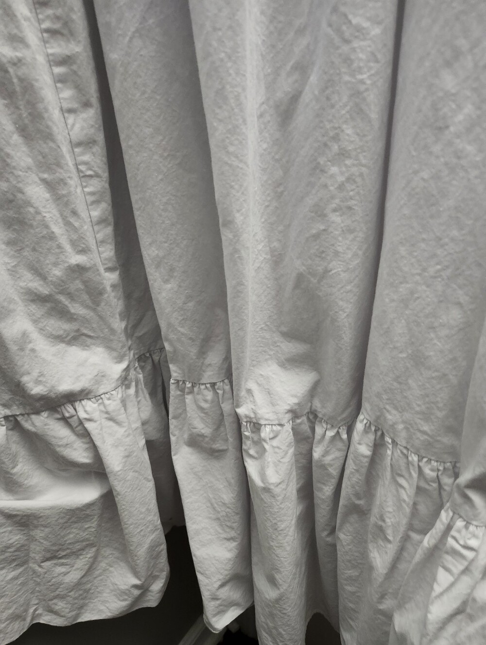 Adult Tiered Dress - Classic Summer Style H&M - Picture 4 of 8